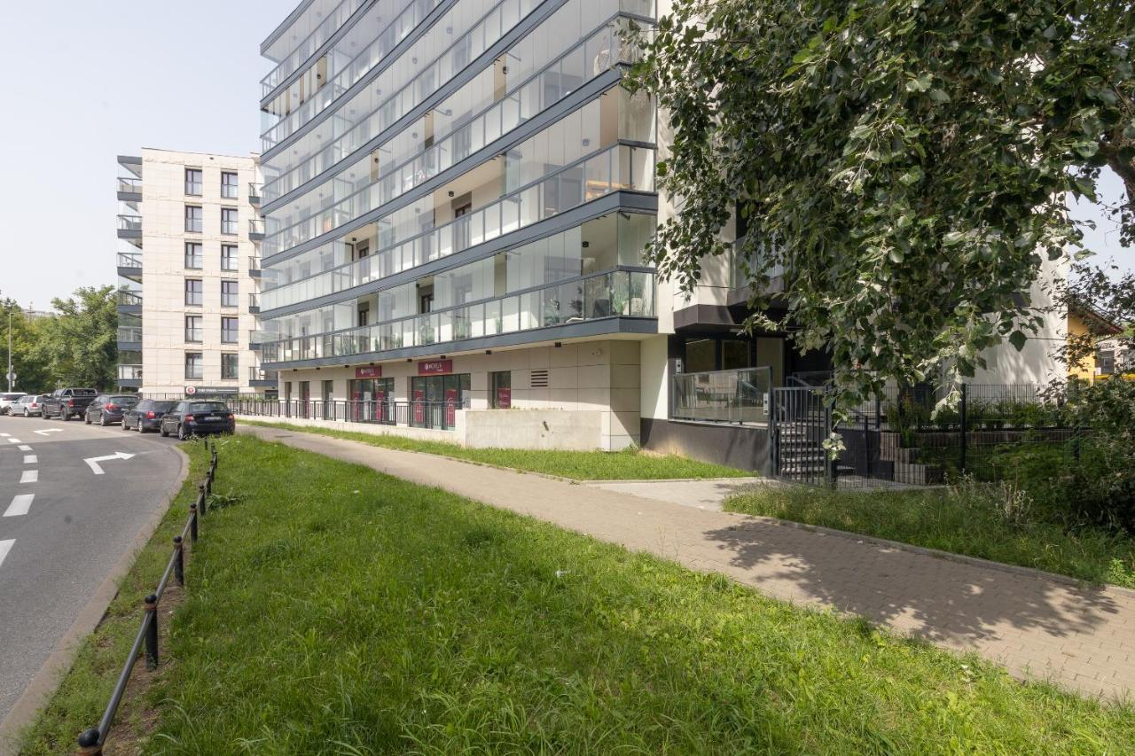 Metro Wilanowska Comfortable Apartment Warsaw Exterior photo