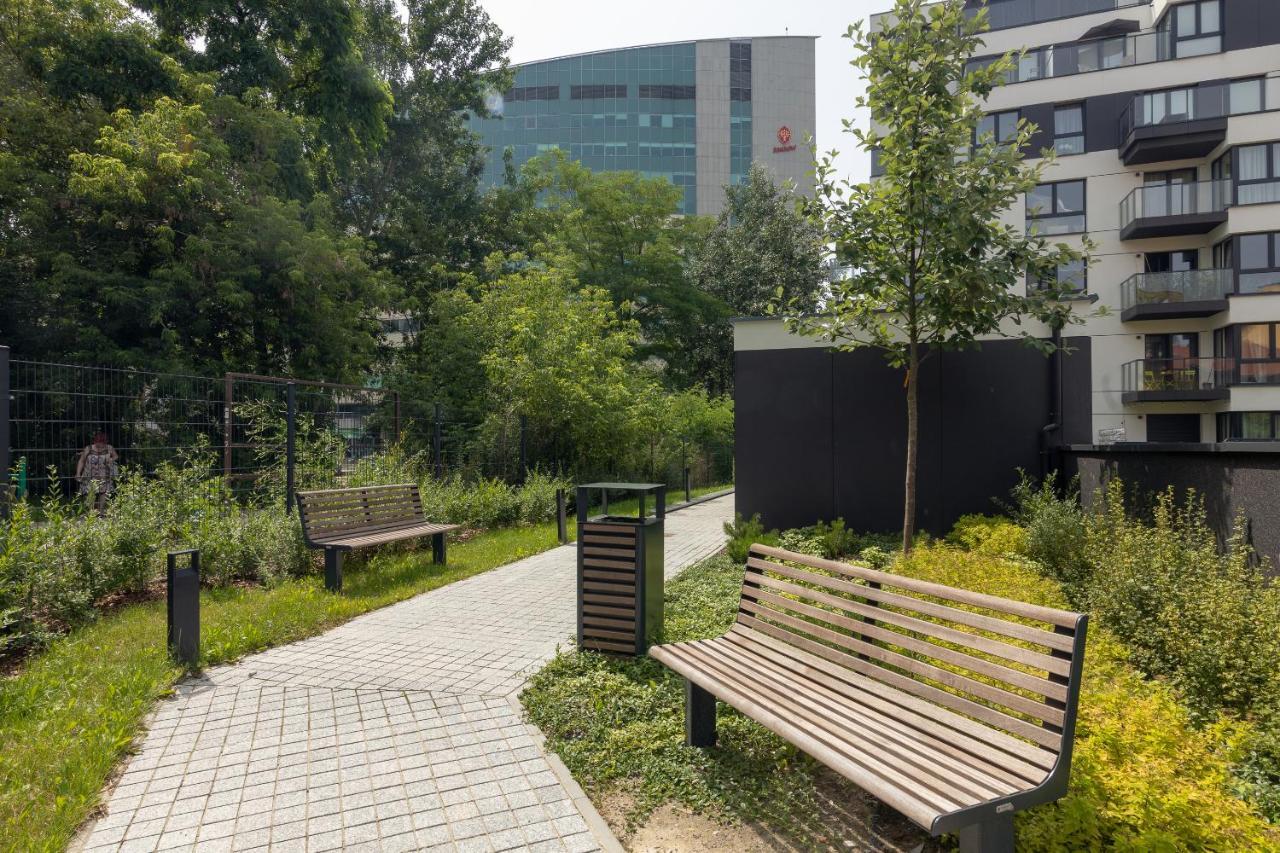 Metro Wilanowska Comfortable Apartment Warsaw Exterior photo